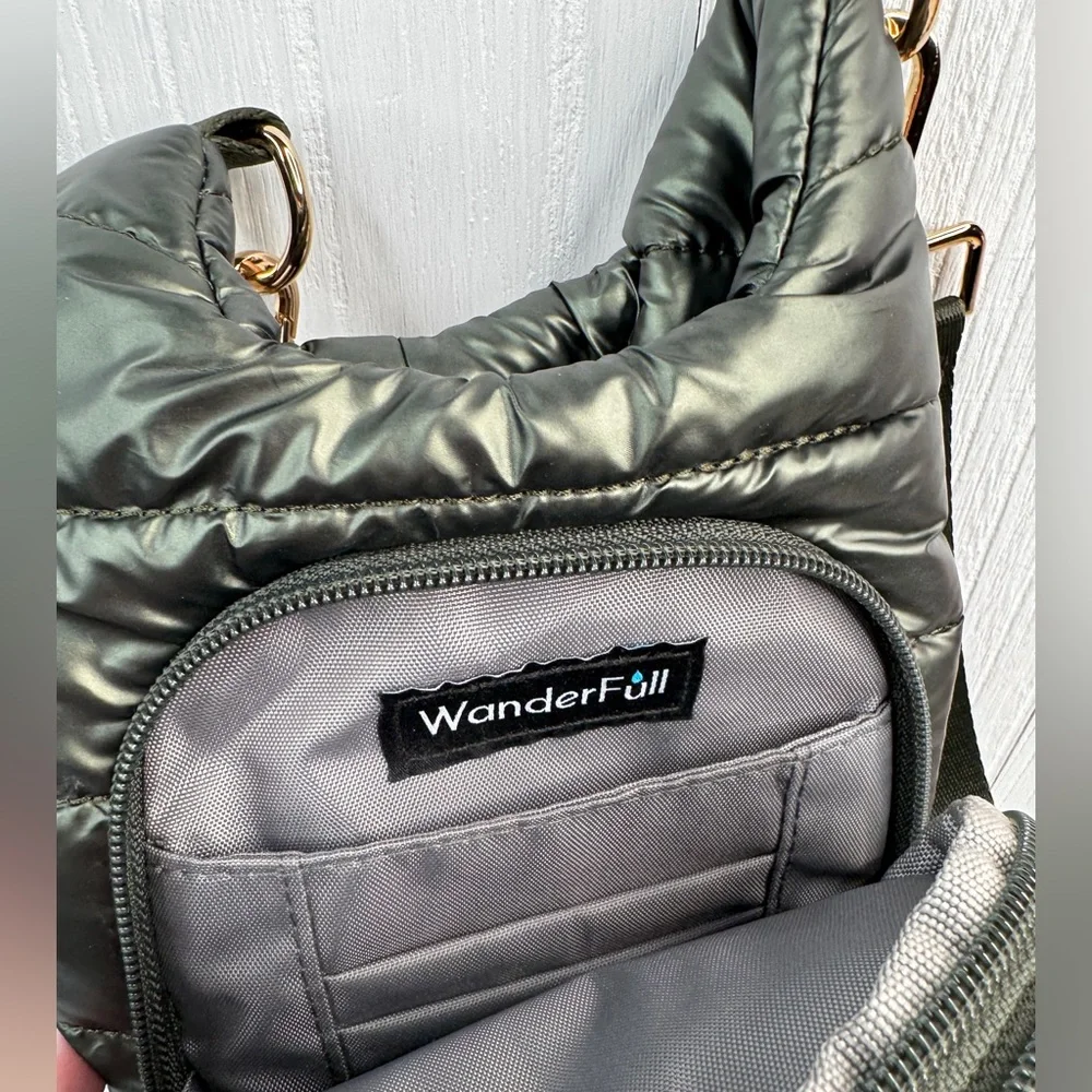 WanderFull HydroBag Quilted Puffer Crossbody Bag - Green - Picture 5 of 11